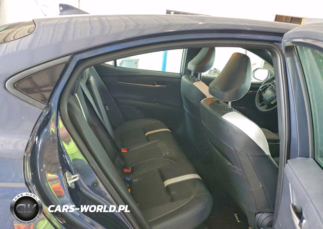 2026 Toyota Camry Se VIN:4T1DAACK5TU747085 - 10