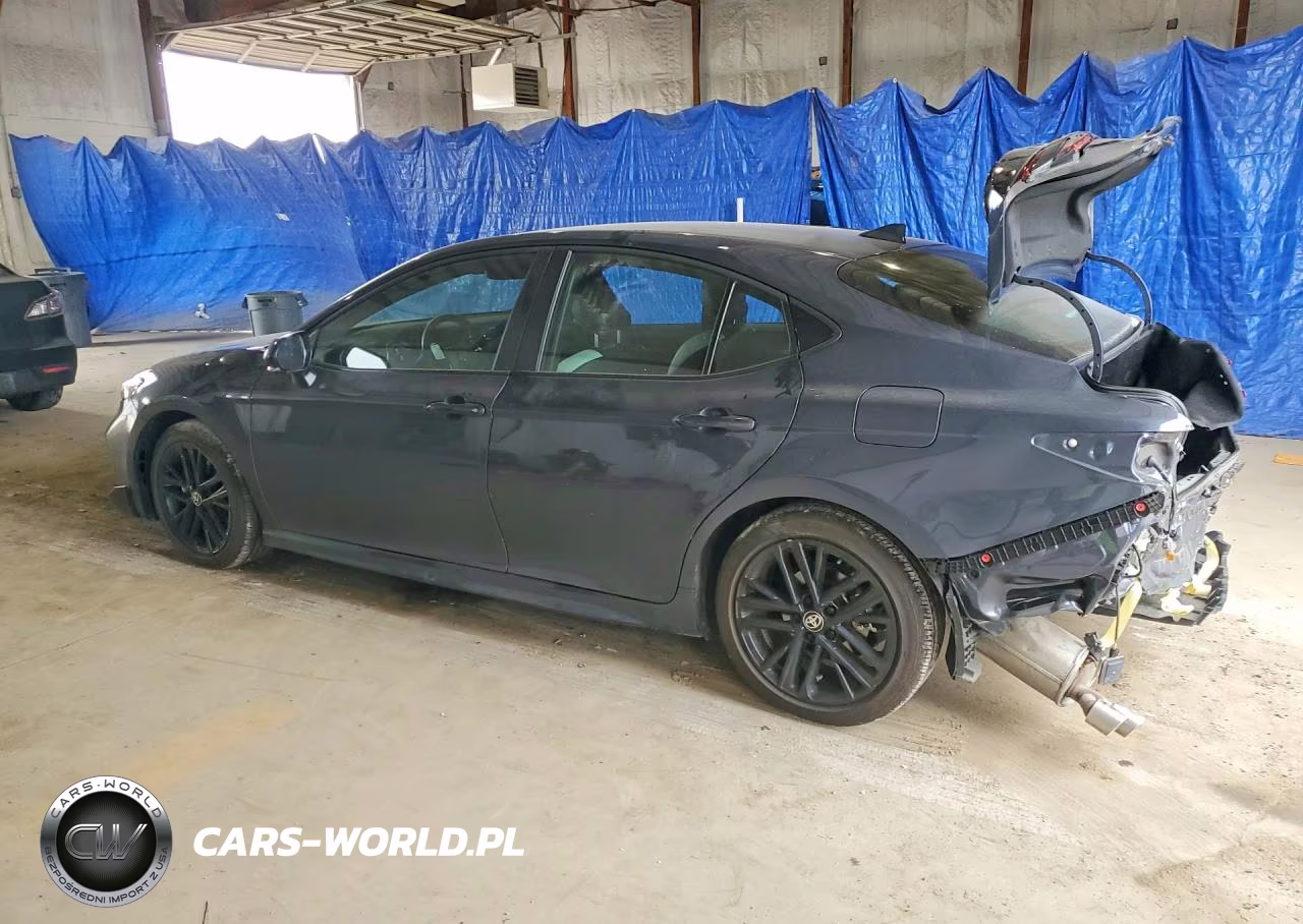 2026 Toyota Camry Se VIN:4T1DAACK5TU747085 - 2