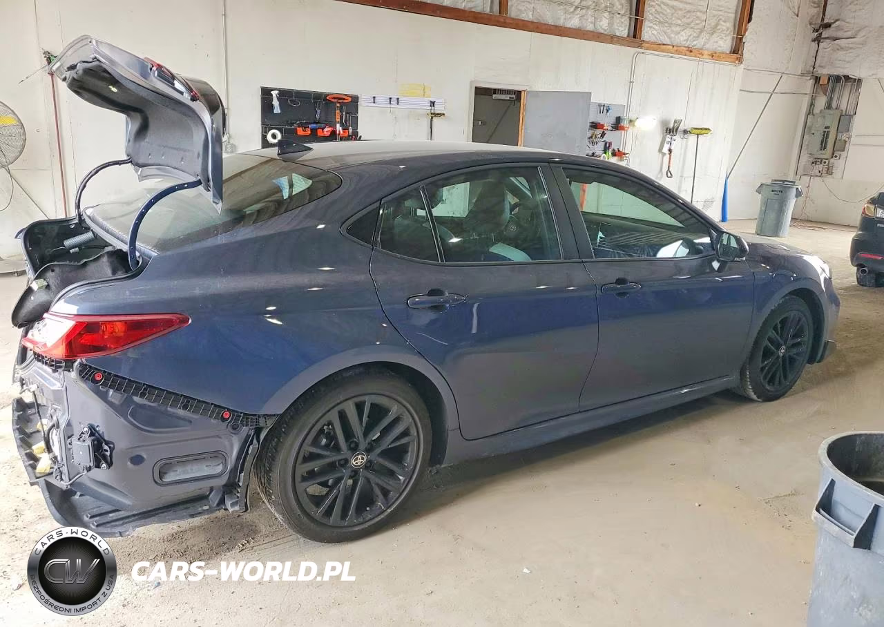 2026 Toyota Camry Se VIN:4T1DAACK5TU747085 - 3
