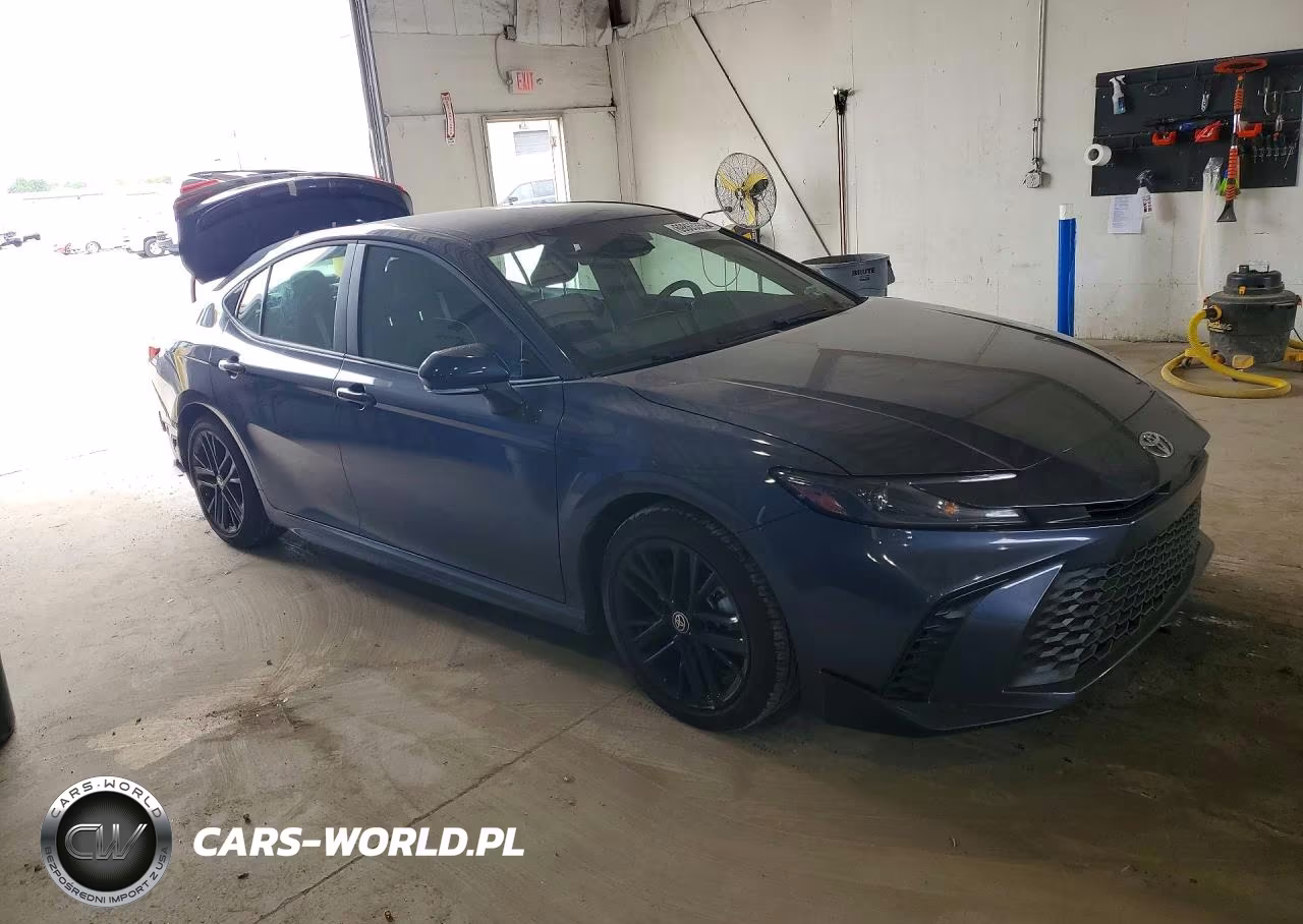 2026 Toyota Camry Se VIN:4T1DAACK5TU747085 - 4