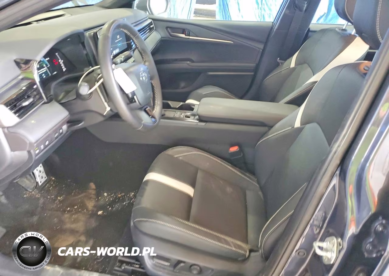 2026 Toyota Camry Se VIN:4T1DAACK5TU747085 - 7
