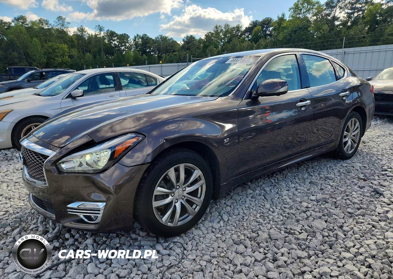 2018 Infiniti Q70 3.7 Luxe