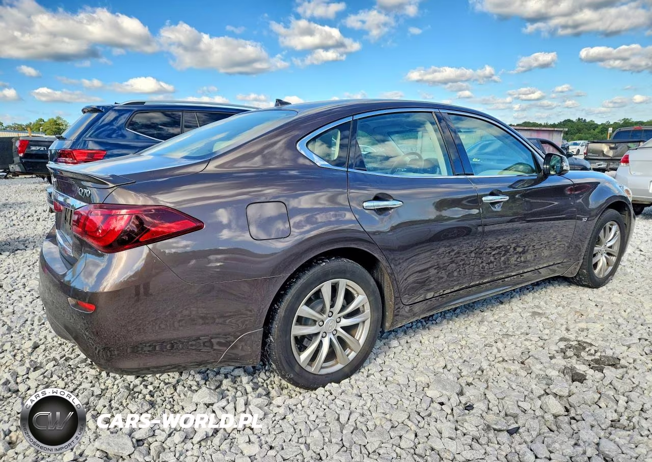 2018 Infiniti Q70 3.7 Luxe VIN:JN1BY1AR7JM220981 - 3