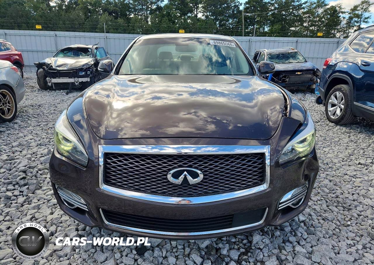 2018 Infiniti Q70 3.7 Luxe VIN:JN1BY1AR7JM220981 - 5