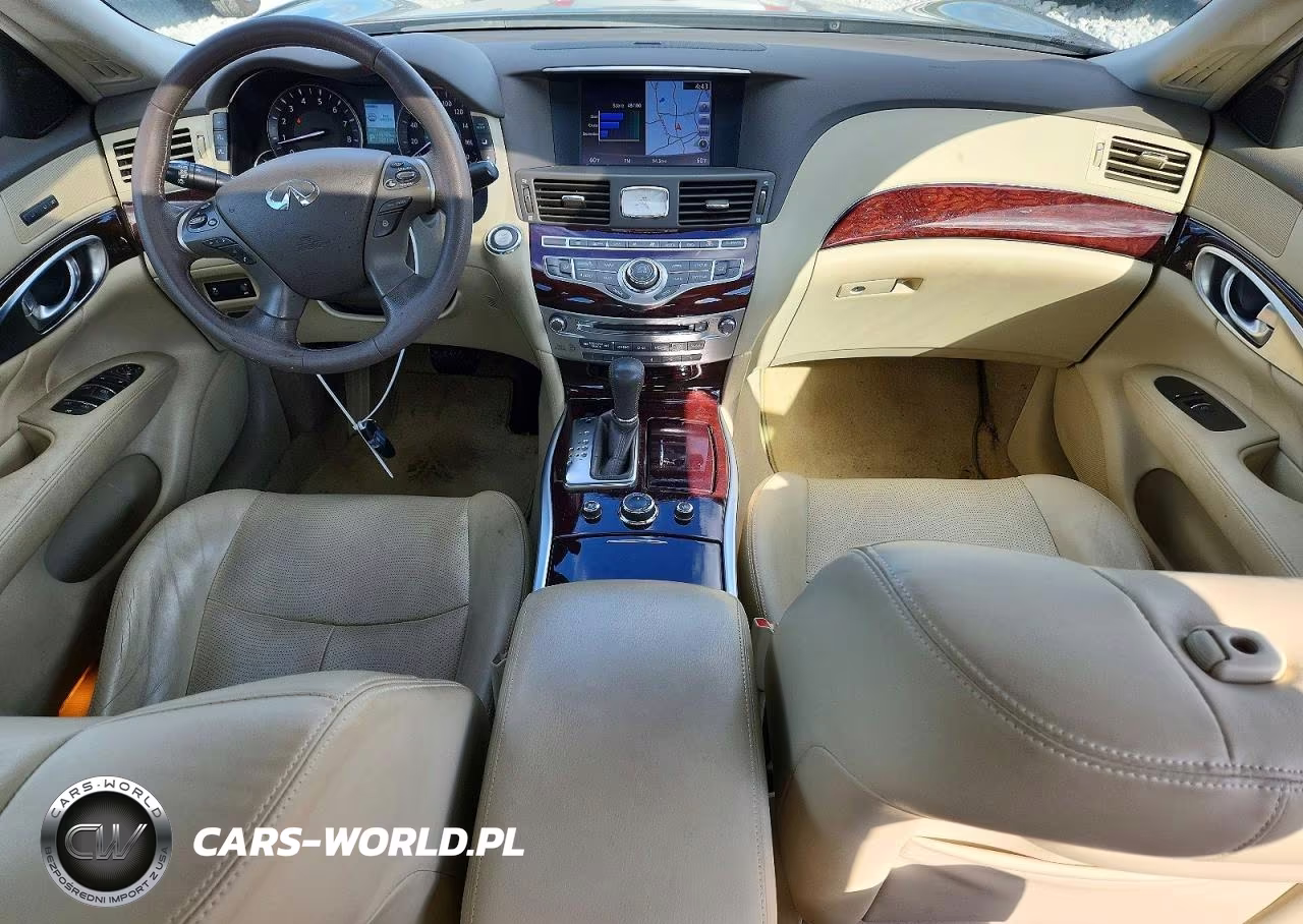 2018 Infiniti Q70 3.7 Luxe VIN:JN1BY1AR7JM220981 - 8