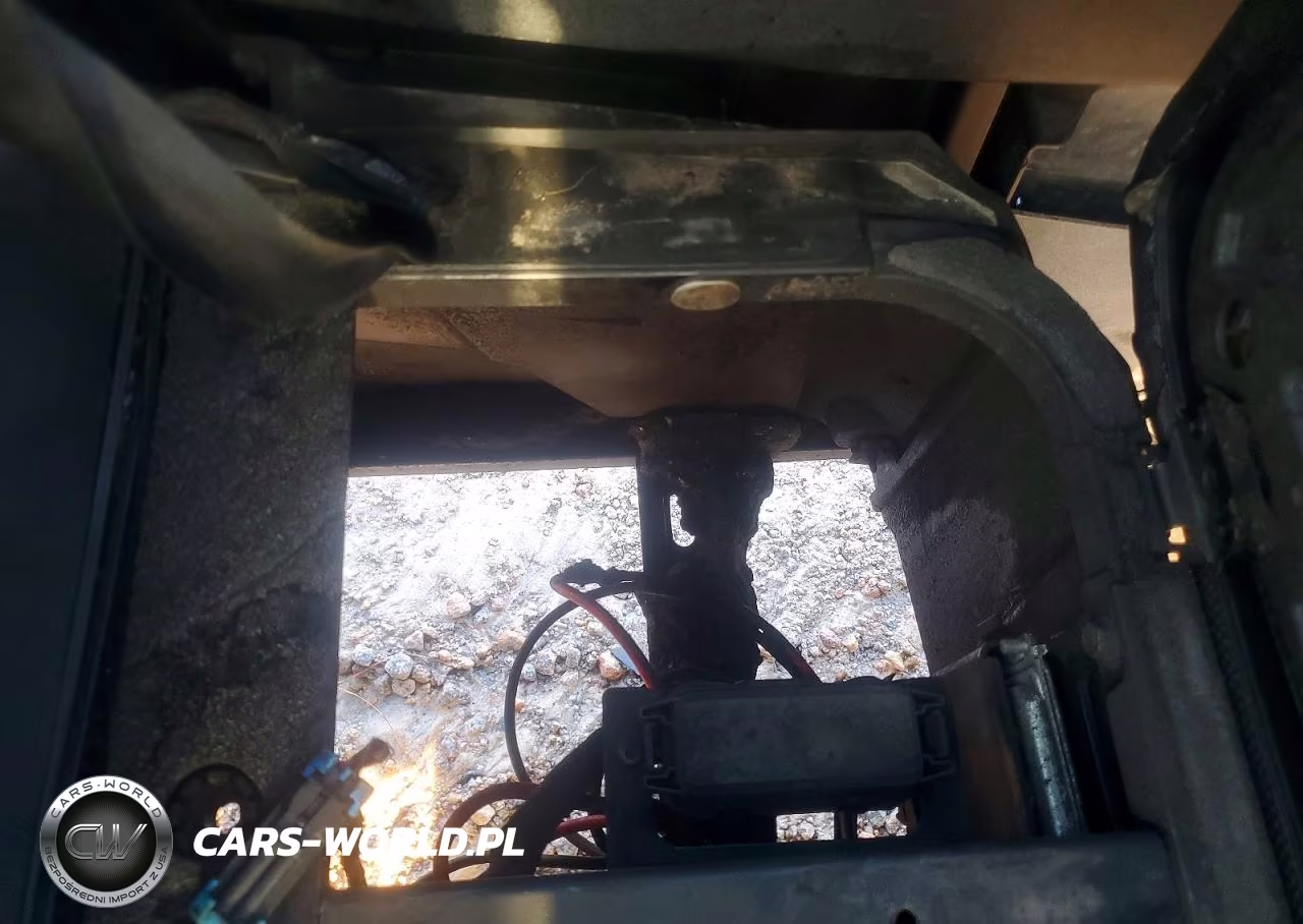 2022 Polaris Ranger Utility Vehicle VIN:3NSMAES79ME524549 - 9