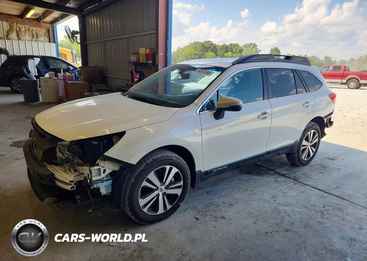 2018 Subaru Outback 2.5I Limited VIN:4S4BSANC6J3231038 - 1