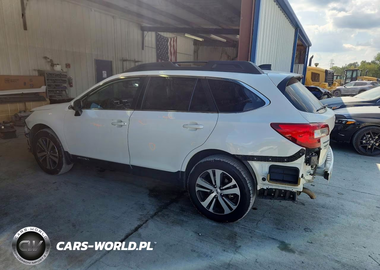 2018 Subaru Outback 2.5I Limited VIN:4S4BSANC6J3231038 - 2