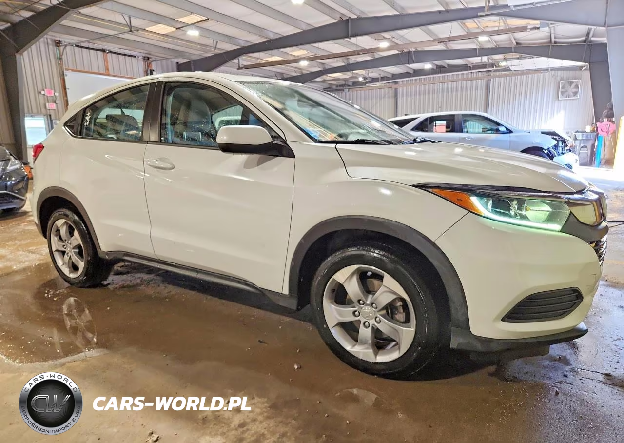 2021 Honda Hr-V Lx VIN:3CZRU6H36MM741375 - 4