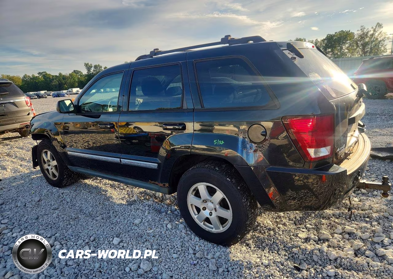 2010 Jeep Grand Cherokee Laredo VIN:1J4PR4GK1AC104669 - 2