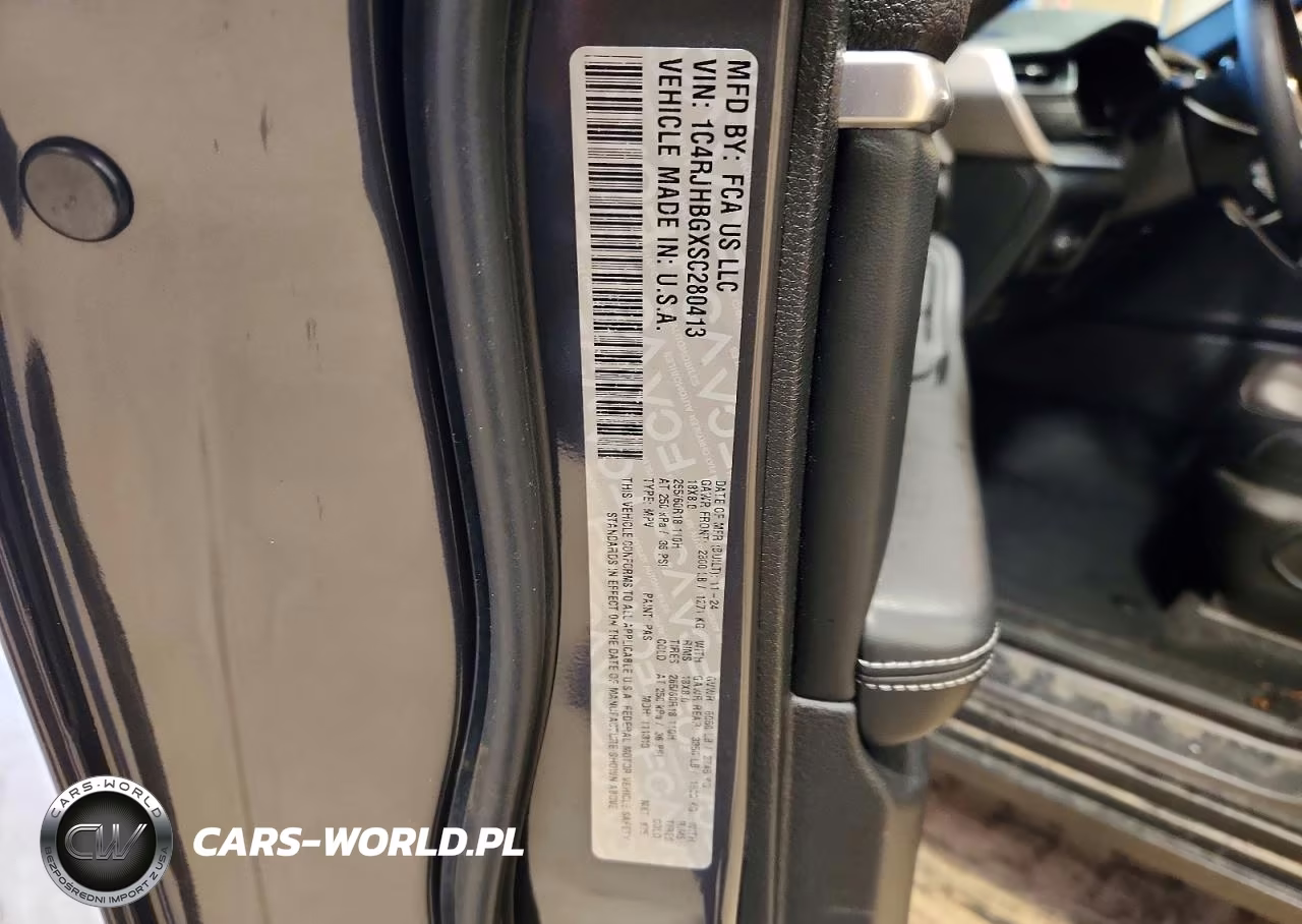 2025 Jeep Grand Cherokee Limited VIN:1C4RJHBGXSC280413 - 13