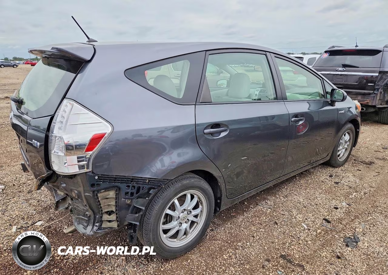 2014 Toyota Prius V Two VIN:JTDZN3EU7E3360751 - 3