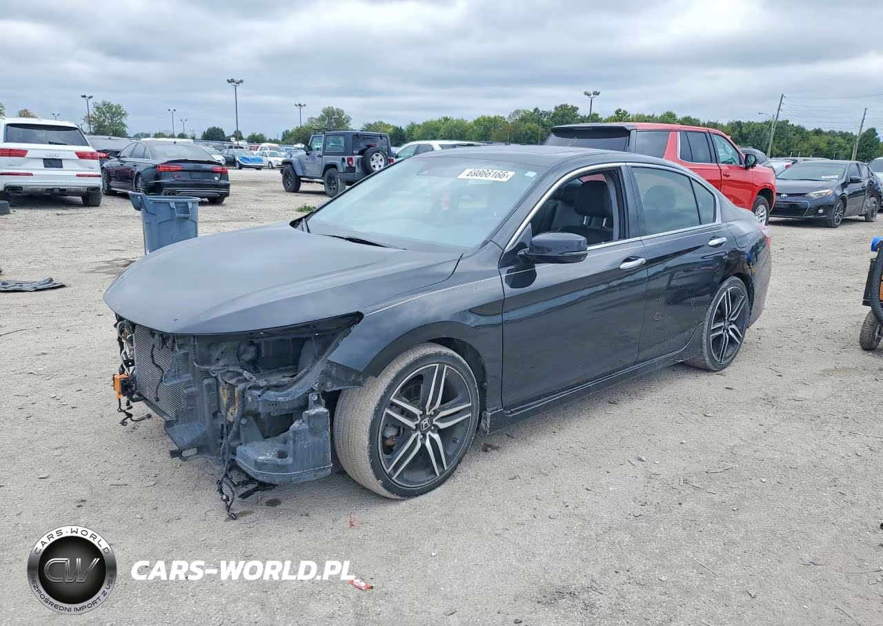 2017 Honda Accord Touring VIN:1HGCR3F98HA031577 - 1