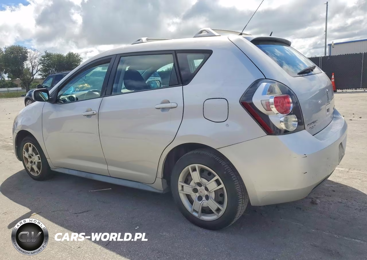 2009 Pontiac Vibe VIN:5Y2SM670X9Z437227 - 2