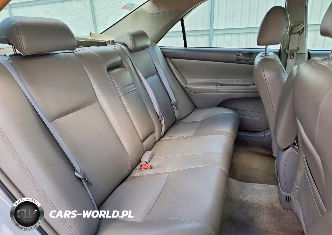 2004 Toyota Camry Le VIN:4T1BE32K54U874557 - 10