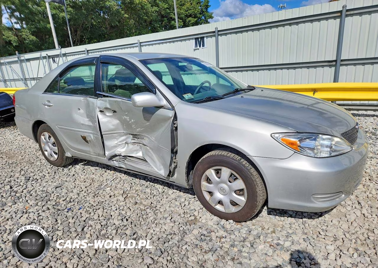 2004 Toyota Camry Le VIN:4T1BE32K54U874557 - 4