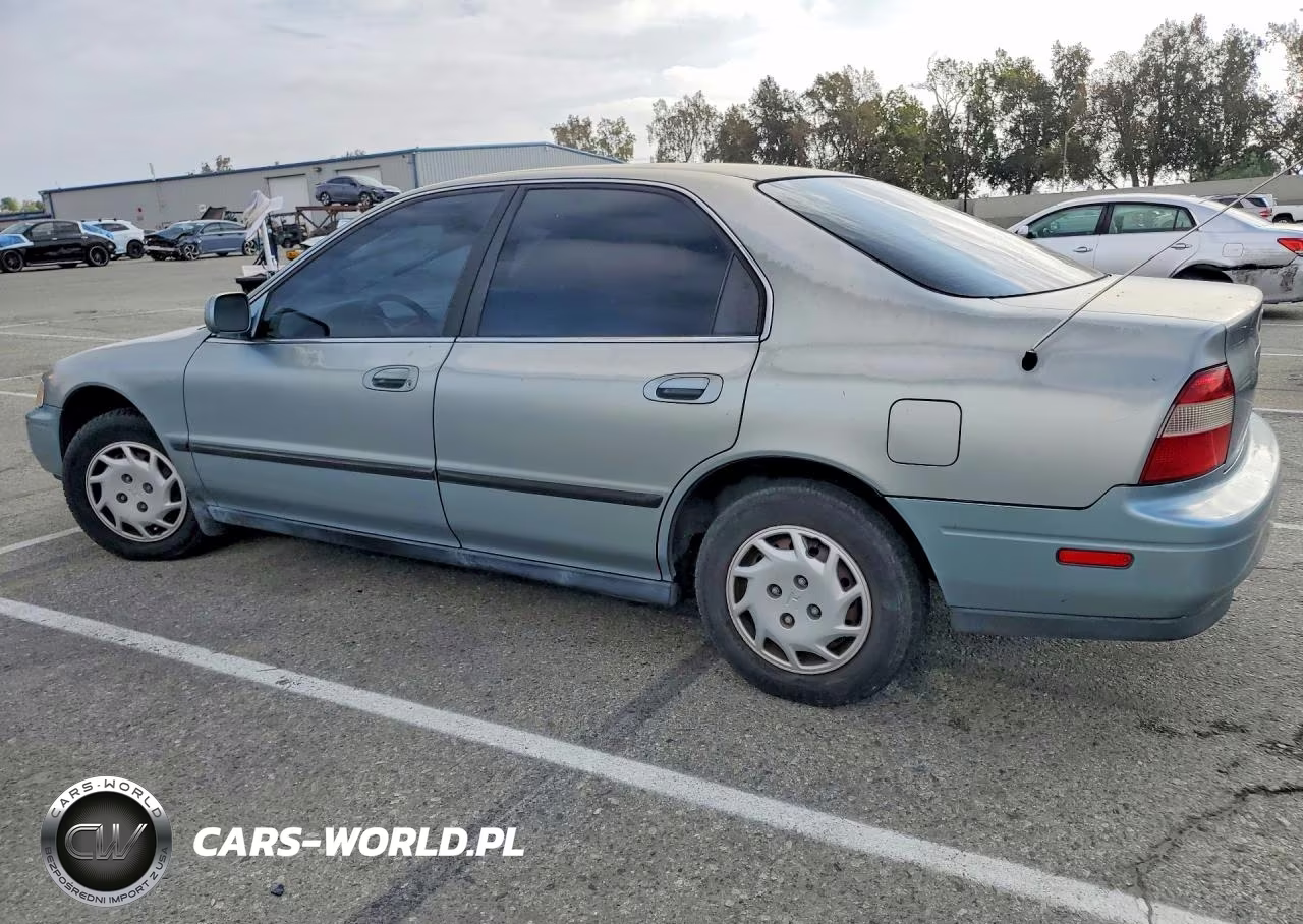 1994 Honda Accord Lx VIN:JHMCD5639RC015915 - 2