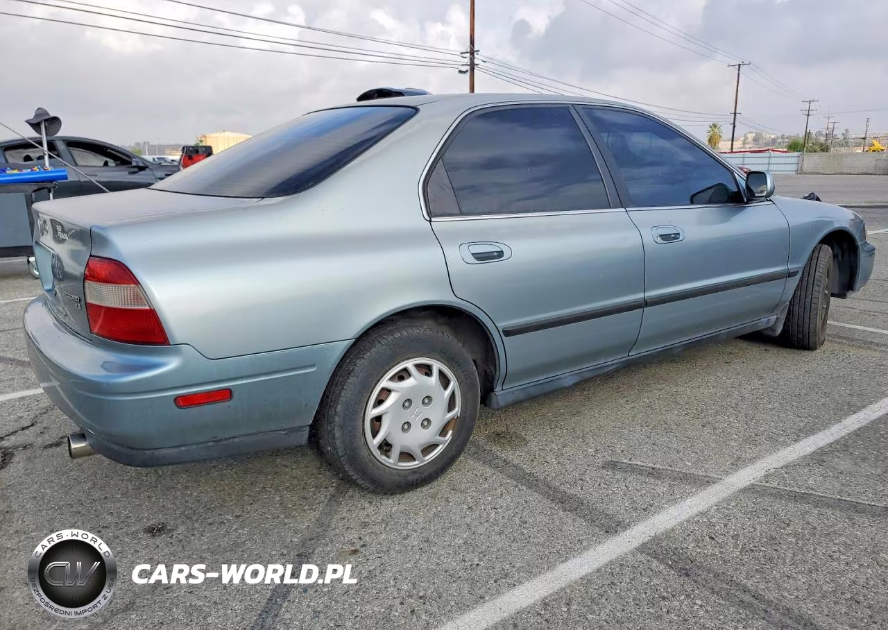 1994 Honda Accord Lx VIN:JHMCD5639RC015915 - 3