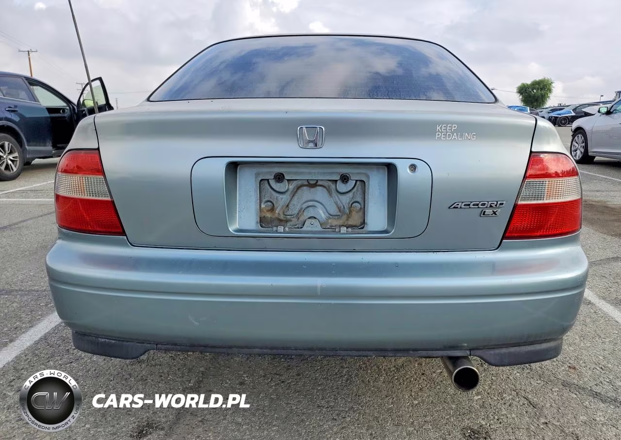 1994 Honda Accord Lx VIN:JHMCD5639RC015915 - 6