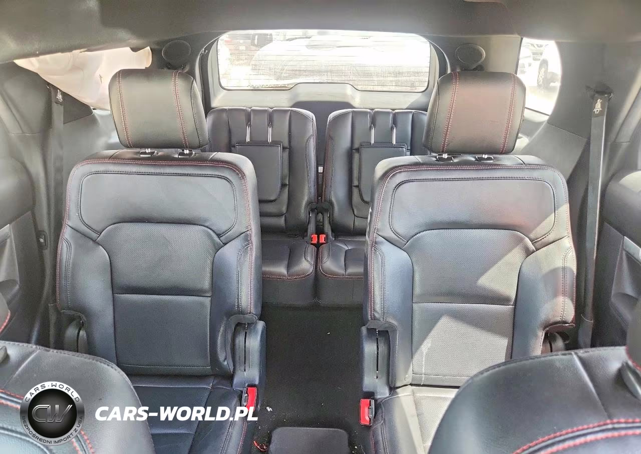 2019 Ford Explorer Sport VIN:1FM5K8GT2KGA67459 - 10