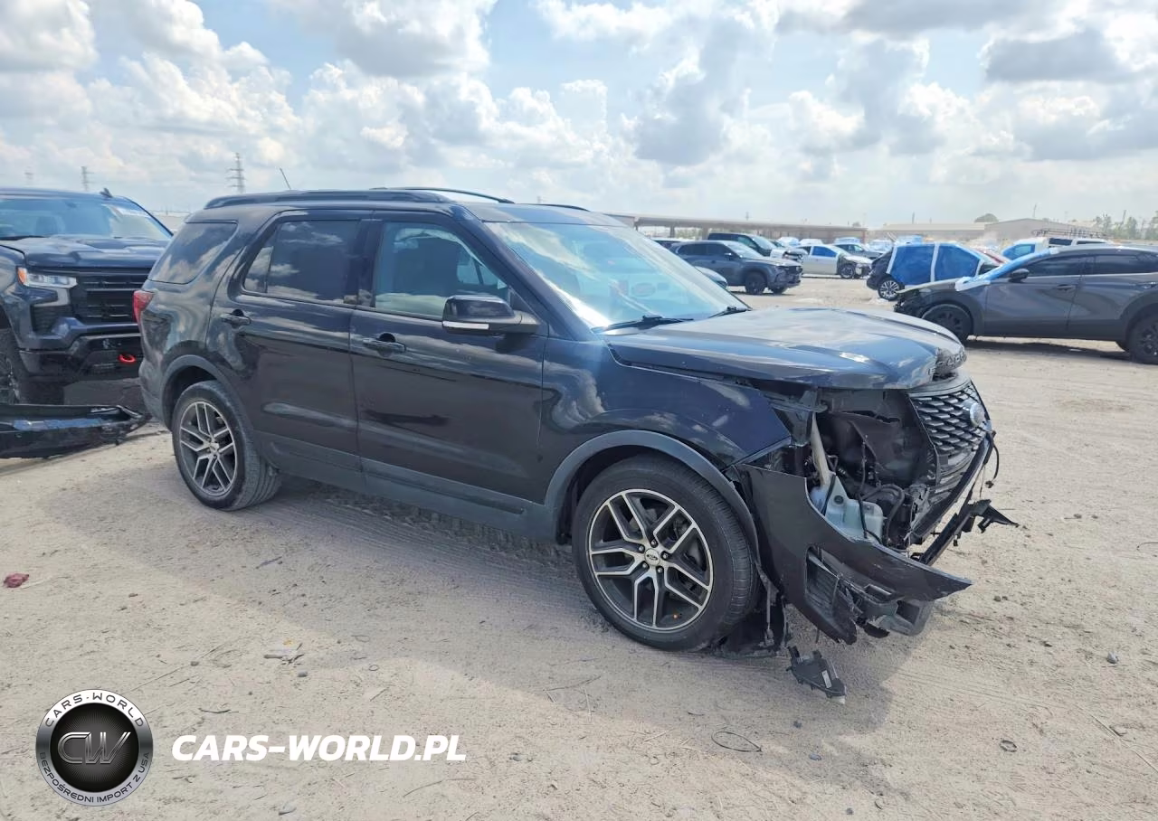 2019 Ford Explorer Sport VIN:1FM5K8GT2KGA67459 - 4