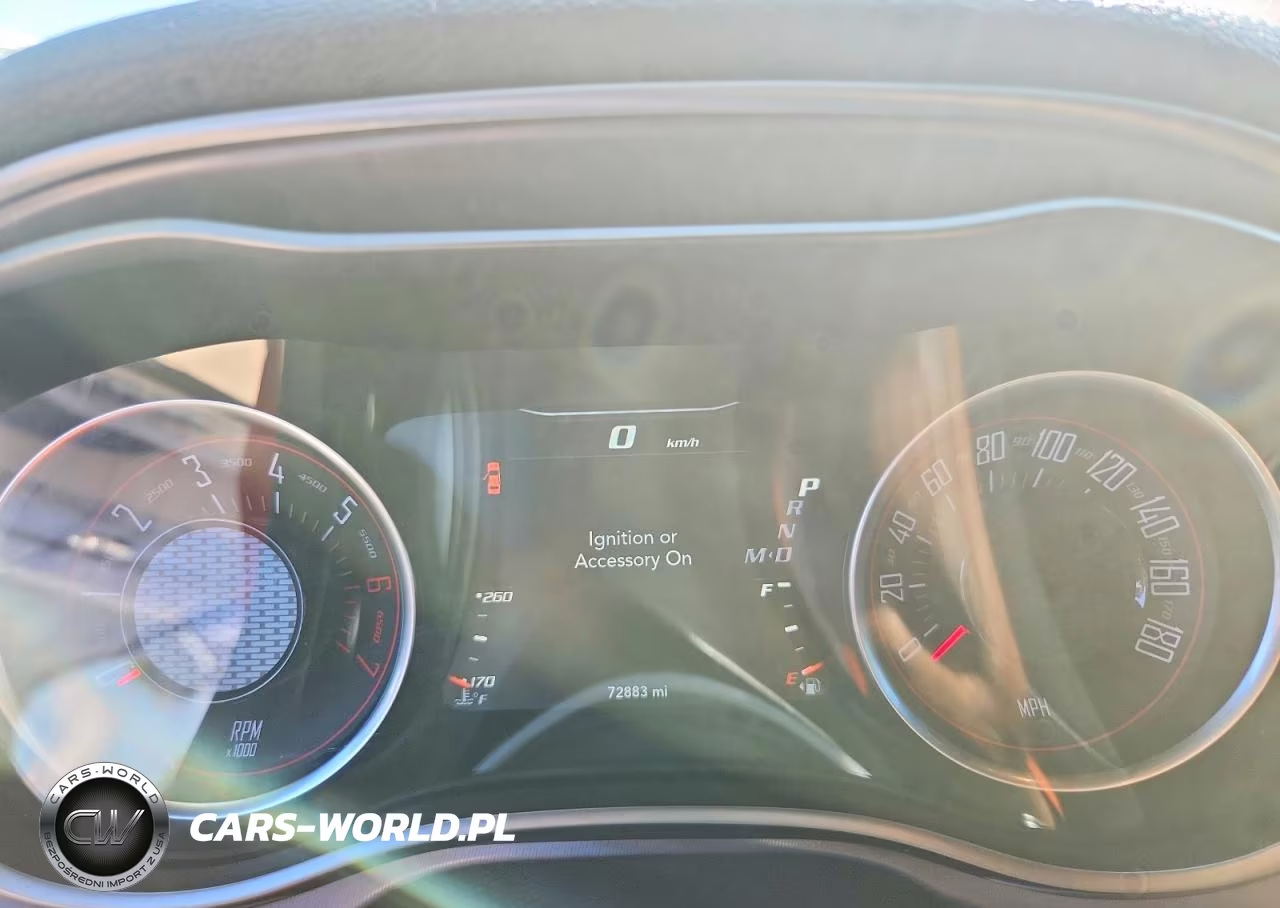 2019 Dodge Challenger R-T Scat Pack VIN:2C3CDZFJ5KH551856 - 9