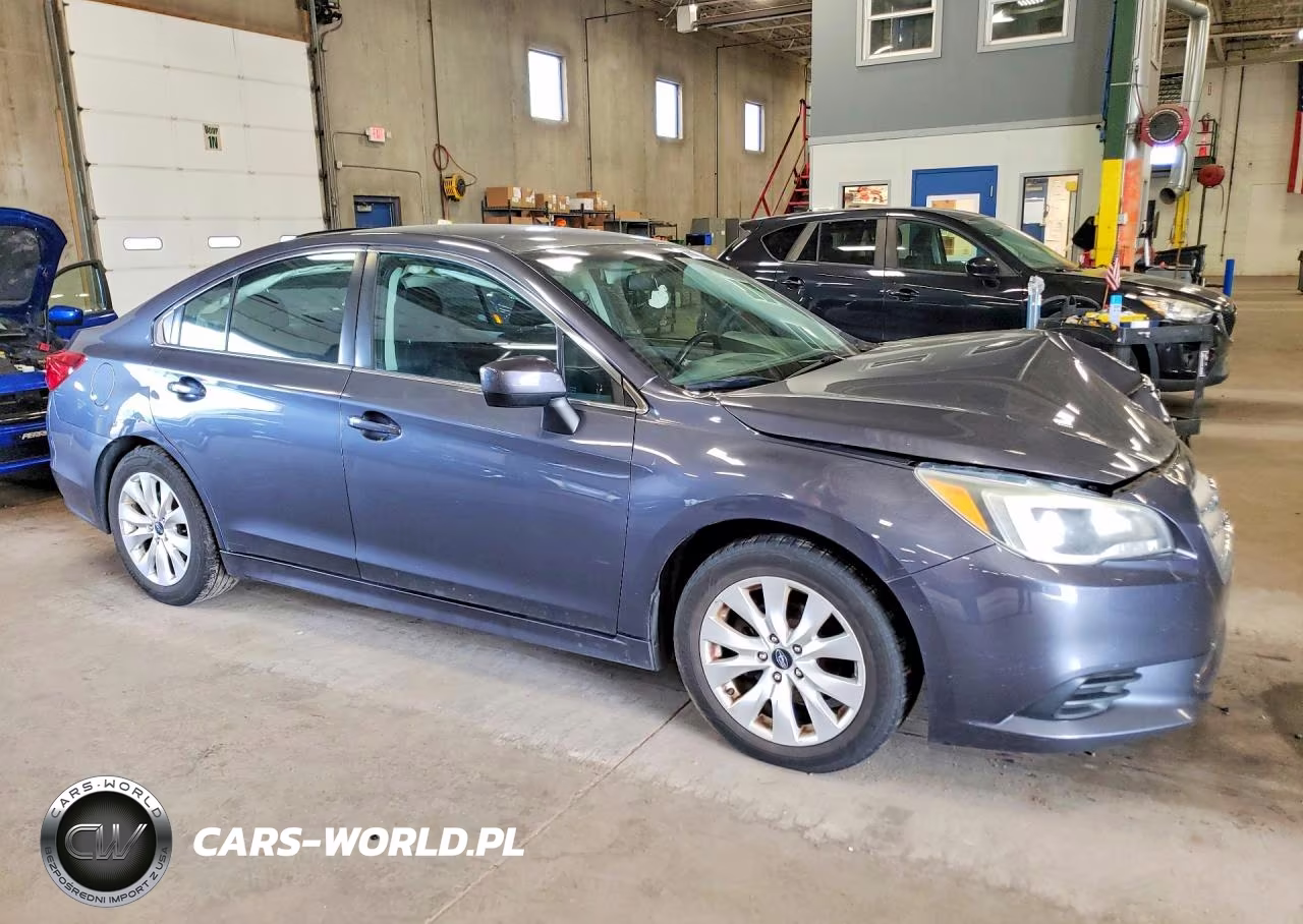2015 Subaru Legacy 2.5I Premium VIN:4S3BNBC62F3055126 - 4