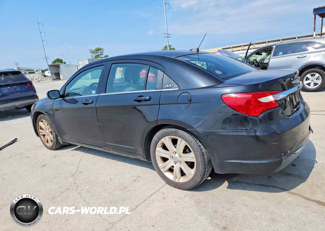 2011 Chrysler 200 Touring VIN:1C3BC1FG4BN615977 - 2