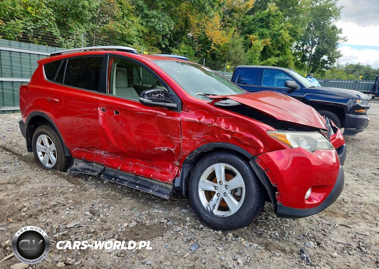 2013 Toyota Rav4 Xle VIN:JTMRFREV7D5010919 - 4