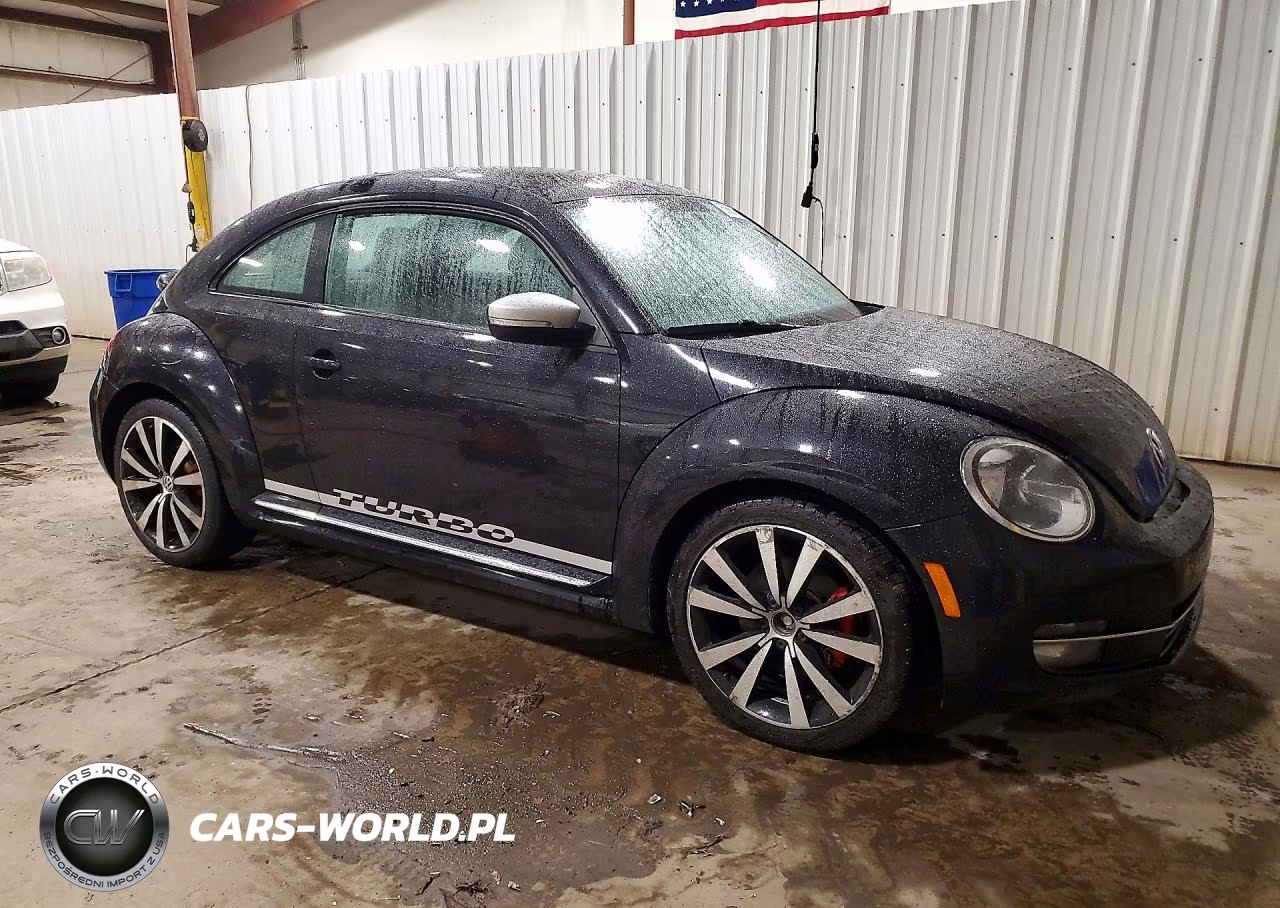 2012 Volkswagen Beetle Turbo VIN:3VWVA7AT3CM605262 - 4
