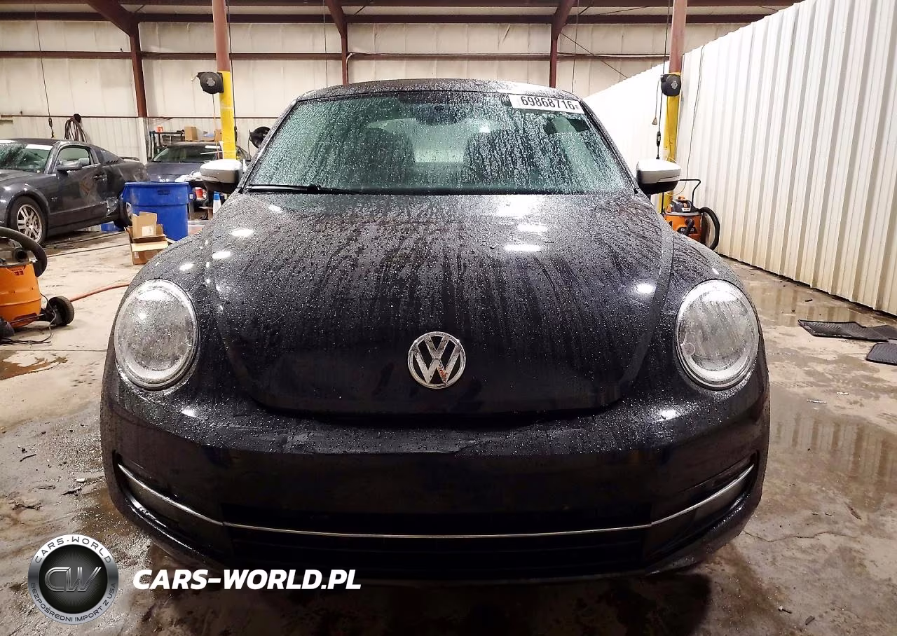 2012 Volkswagen Beetle Turbo VIN:3VWVA7AT3CM605262 - 5