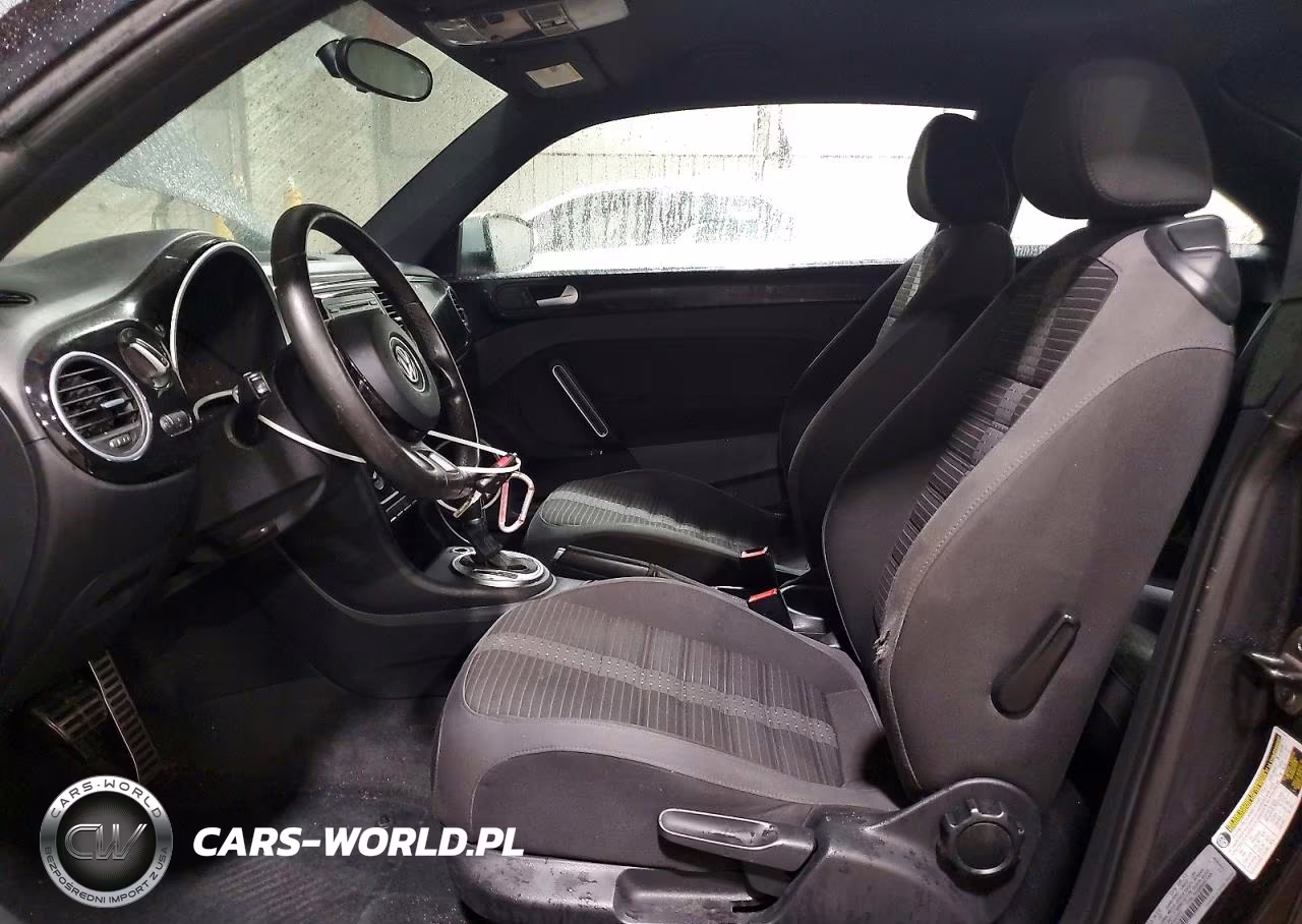 2012 Volkswagen Beetle Turbo VIN:3VWVA7AT3CM605262 - 7