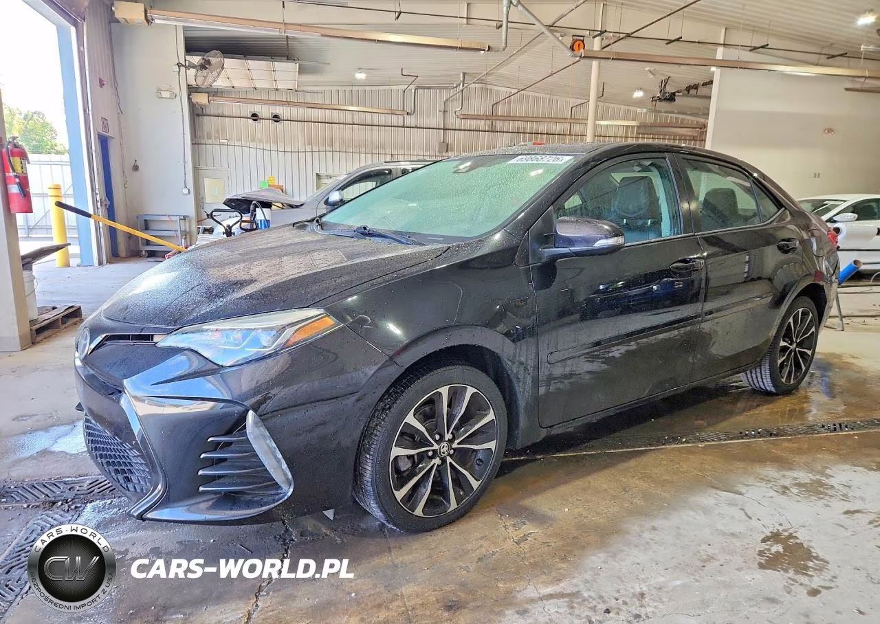 2019 Toyota Corolla Se VIN:2T1BURHE1KC126443 - 1