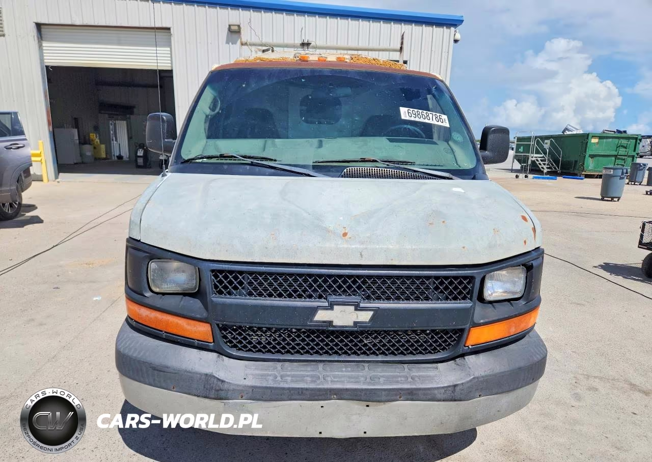 2005 Chevrolet Express G3500 VIN:1GBHG31U351231627 - 5