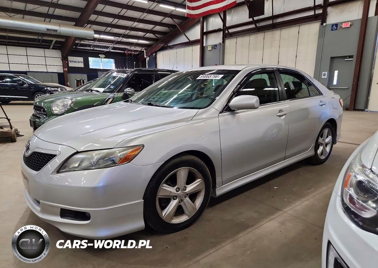 2008 Toyota Camry Se – zdjęcie 1 z 12