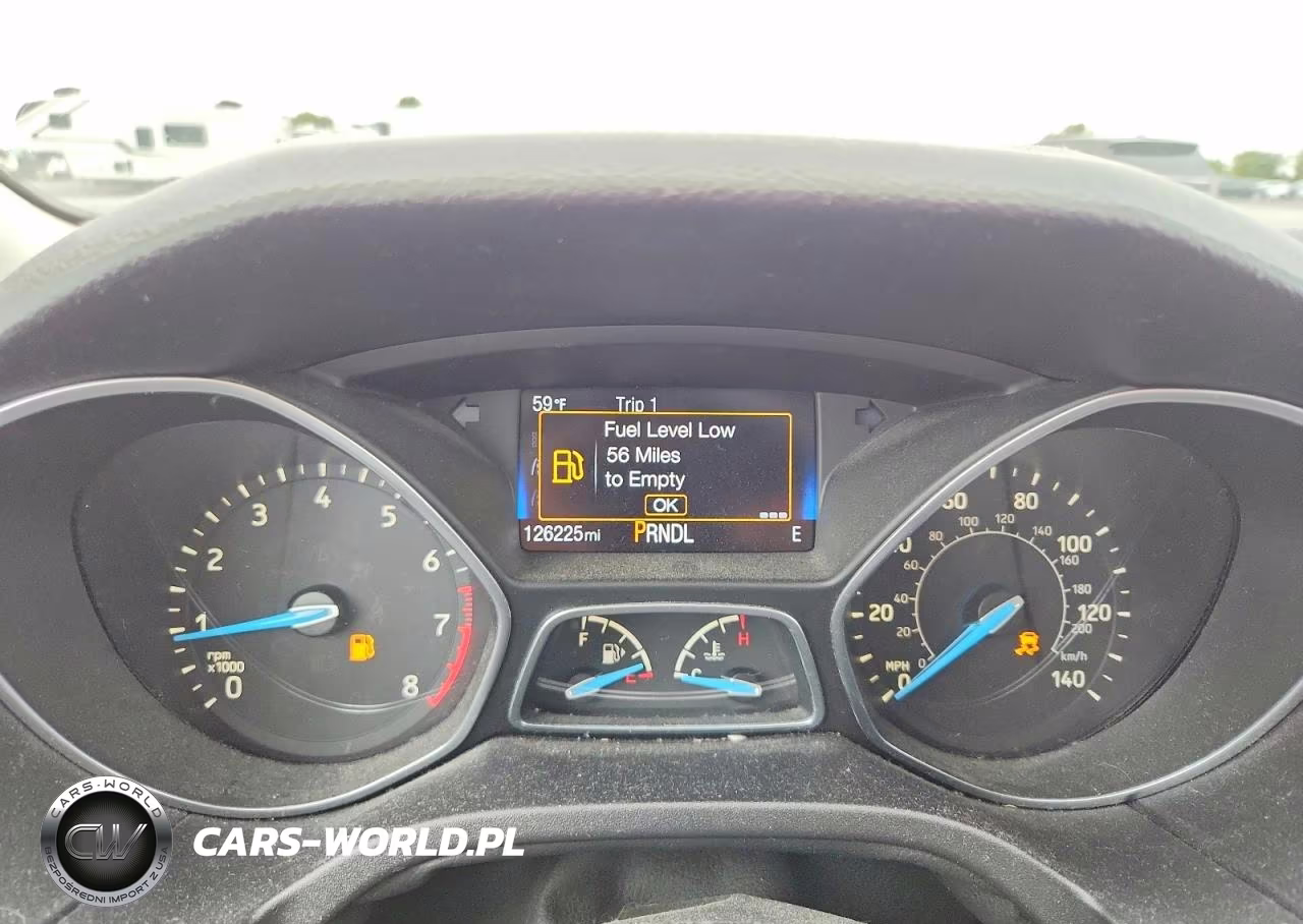 2017 Ford Focus Se VIN:1FADP3K24HL213952 - 9