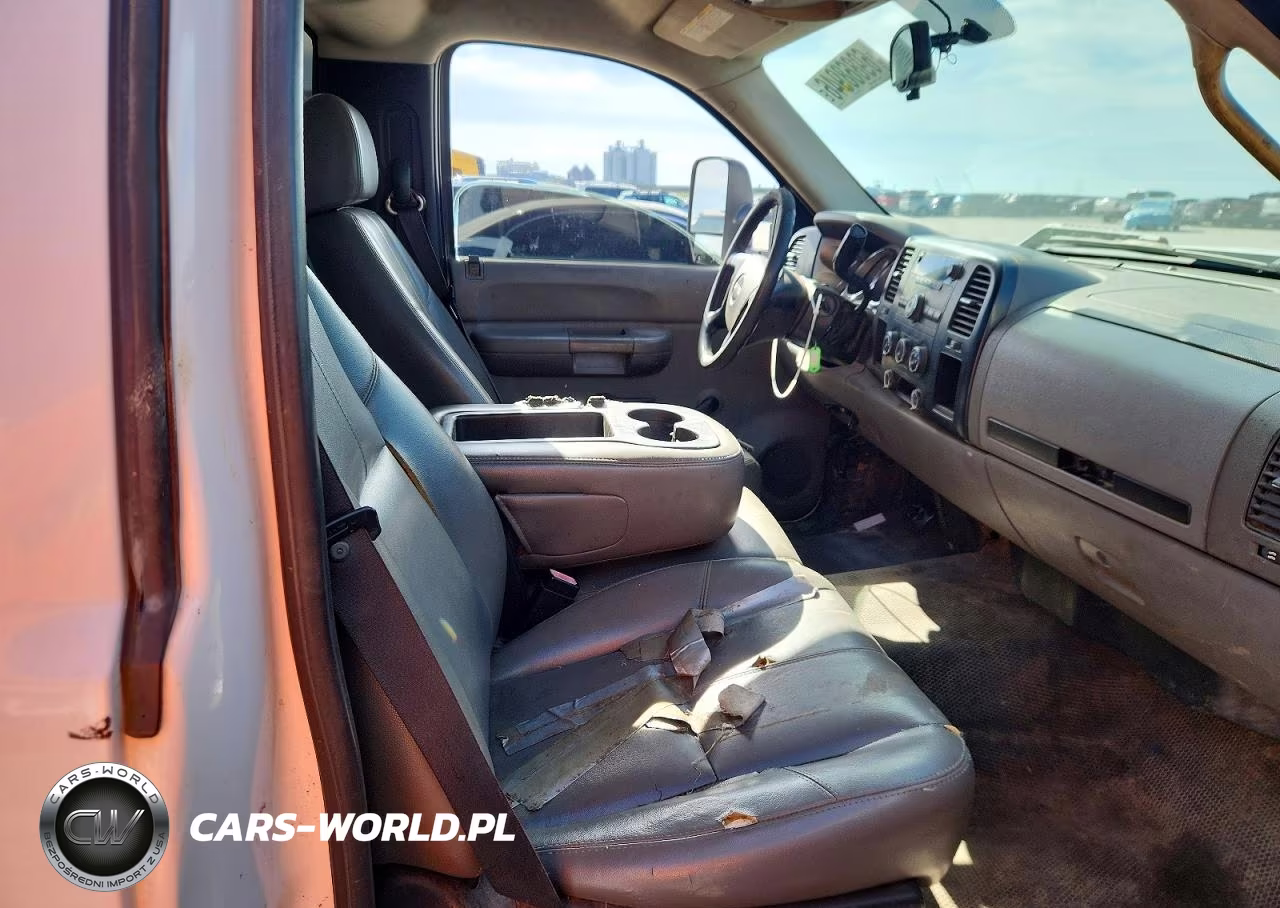 2007 GMC Sierra C2500 Heavy Duty VIN:1GDHC24K67E591798 - 10