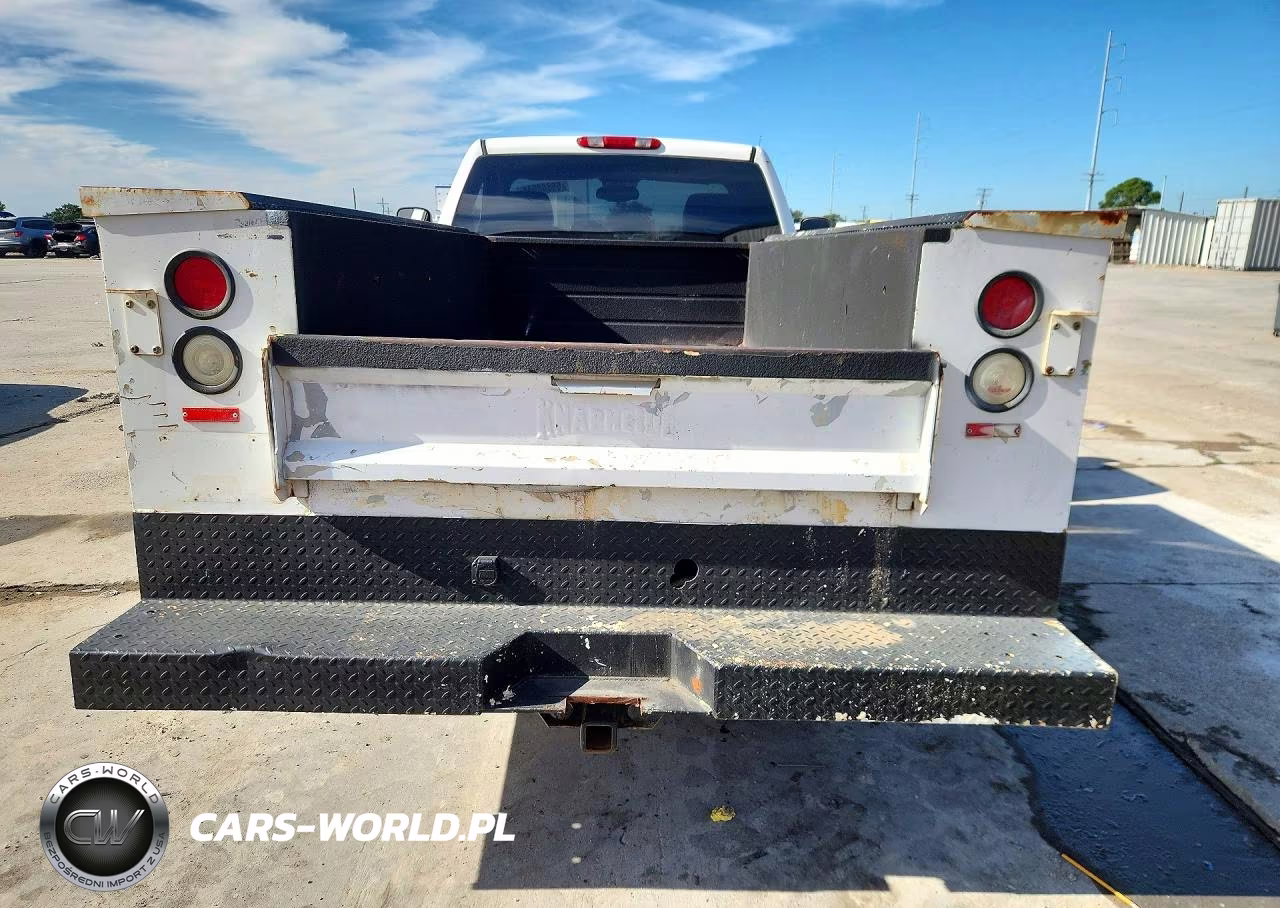 2007 GMC Sierra C2500 Heavy Duty VIN:1GDHC24K67E591798 - 6