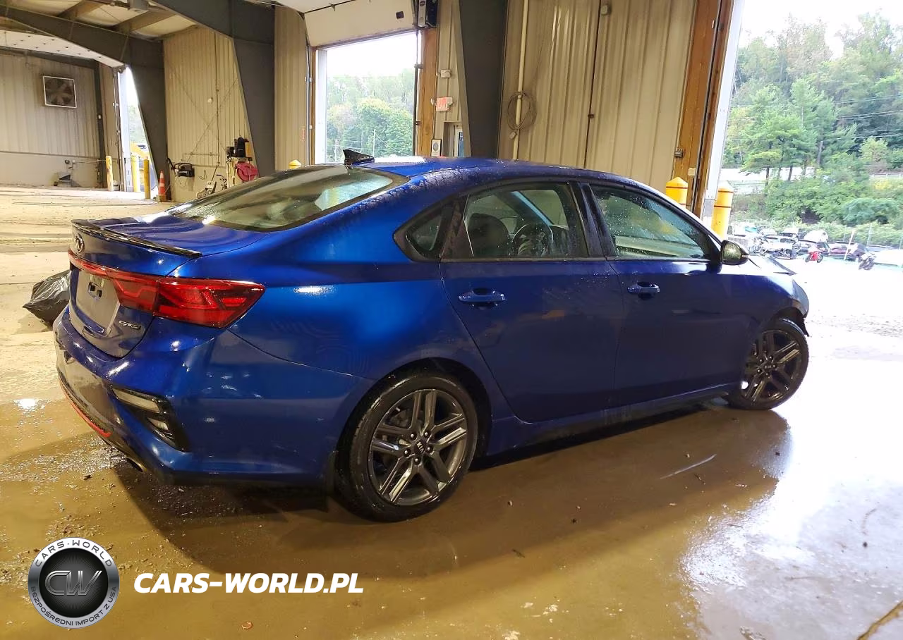 2020 Kia Forte Gt Line VIN:3KPF34AD3LE216169 - 3