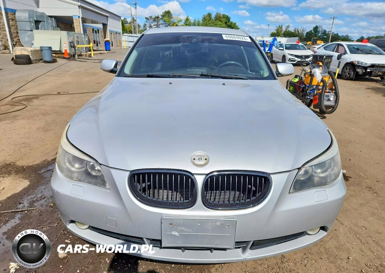2007 BMW 530 Xi VIN:WBANF735X7CU24148 - 5