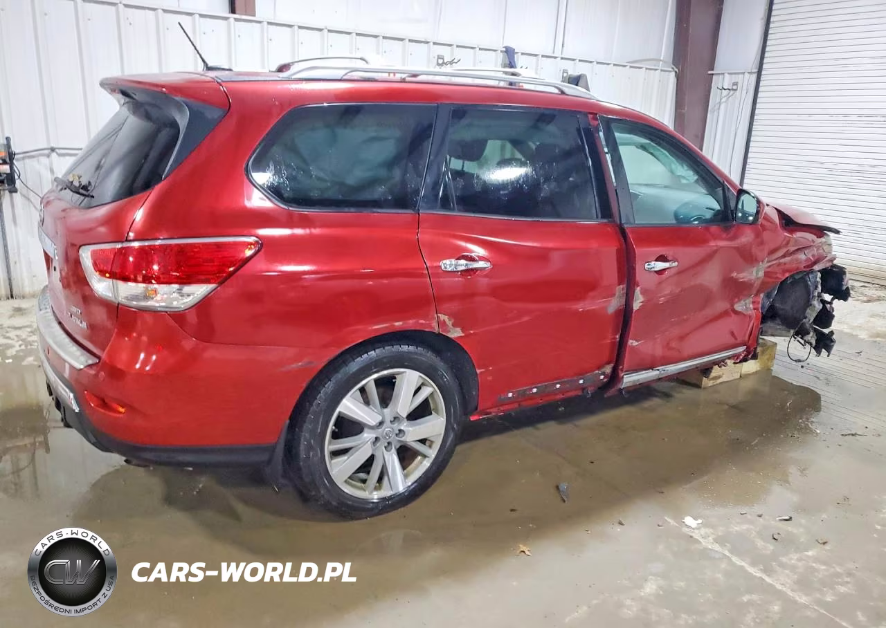 2016 Nissan Pathfinder Platinum VIN:5N1AR2MM5GC610998 - 3
