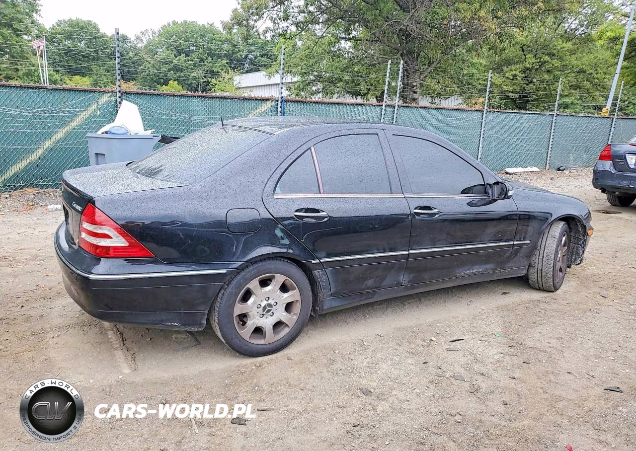 2005 Mercedes-Benz C 240 4Matic VIN:WDBRF81J35F718396 - 3