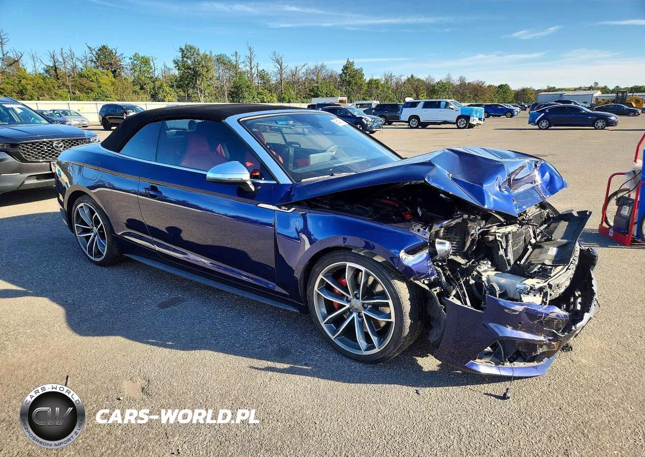 2018 Audi S5 Premium Plus VIN:WAUY4GF52JN003633 - 4