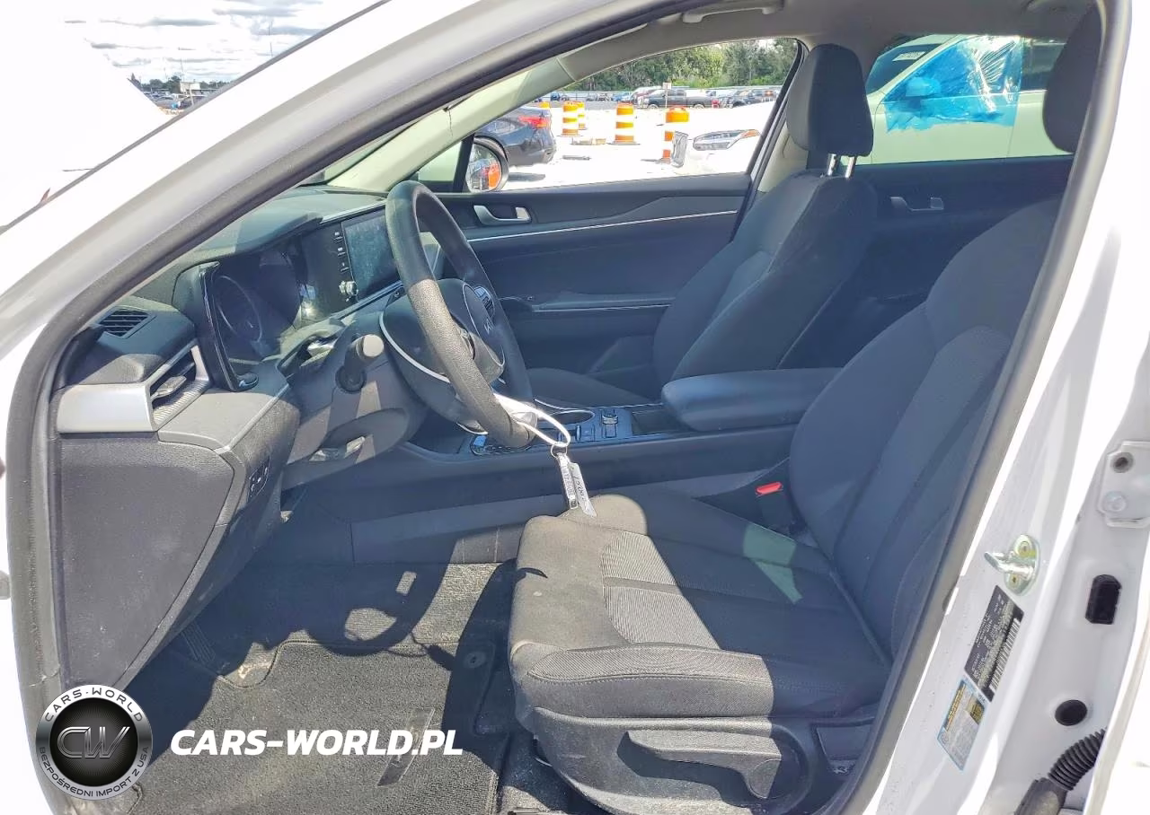 2023 Kia K5 Lxs VIN:5XXG14J23PG185883 - 7