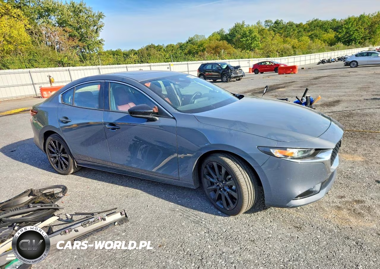 2025 Mazda 3 Preferred VIN:3MZBPBCM2SM470574 - 4