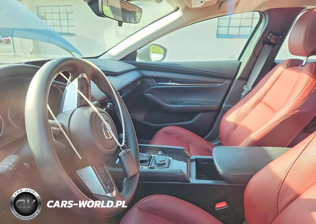 2025 Mazda 3 Preferred VIN:3MZBPBCM2SM470574 - 7
