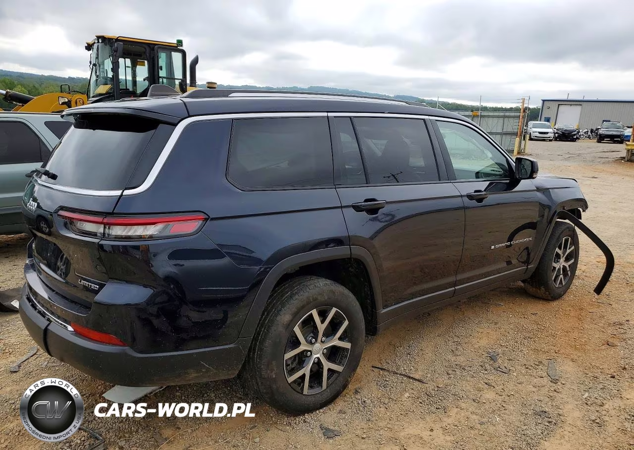 2023 Jeep Grand Cherokee L Limited VIN:1C4RJKBG5P8840541 - 3