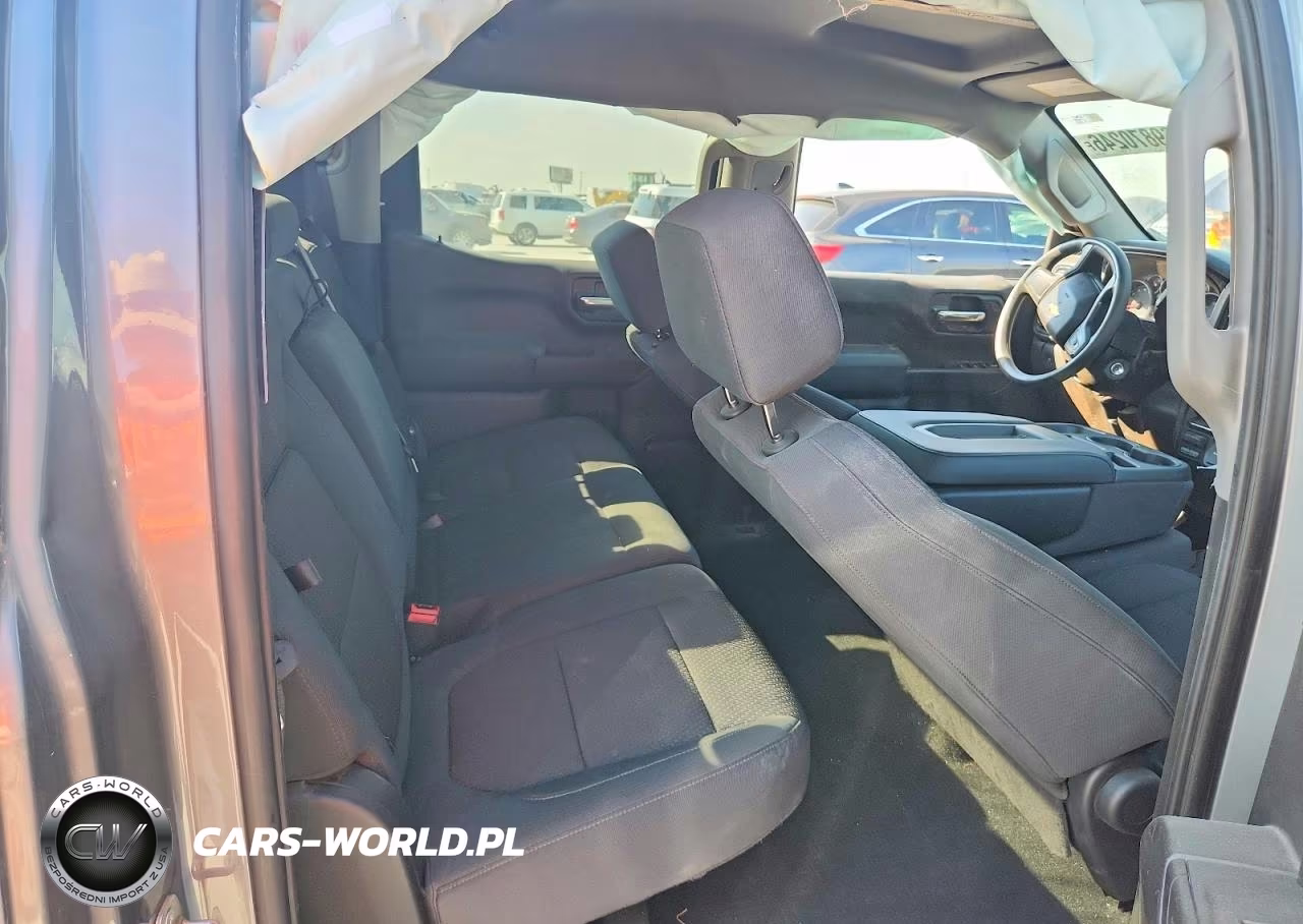 2020 Chevrolet Silverado K1500 Custom VIN:3GCUYBEF7LG392767 - 10