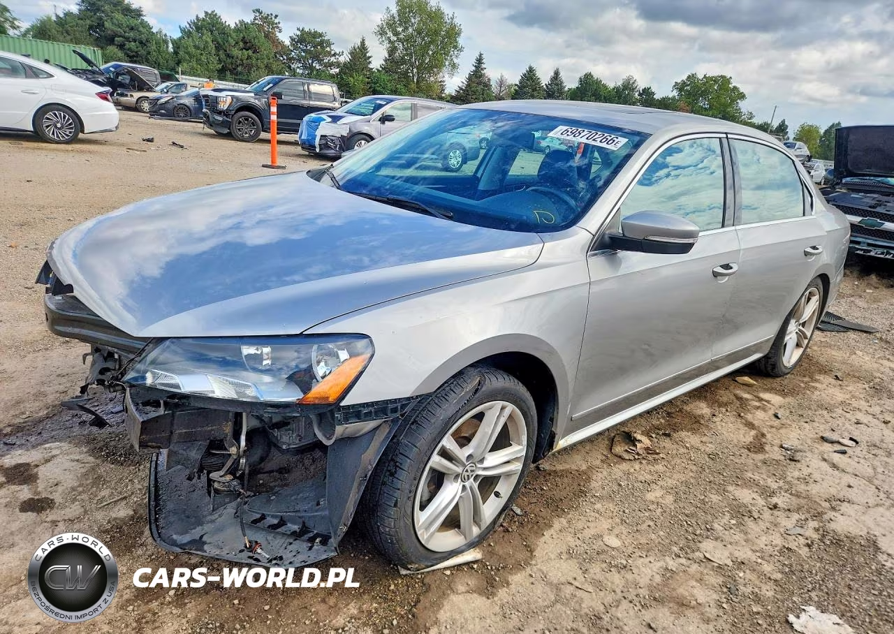 2014 Volkswagen Passat Sel VIN:1VWCS7A38EC098125 - 1