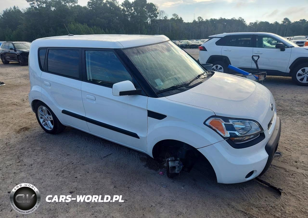 2010 Kia Soul + VIN:KNDJT2A20A7702514 - 4